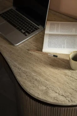 HUUS Bureaus*Bureau Mari