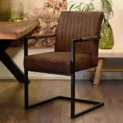 HUUS Eetkamerstoelen*Eetkamerstoel België met arml. – €179,- p.s (per 2 stuks)