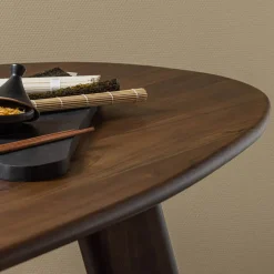 HUUS Eettafels*Eettafel Roundly